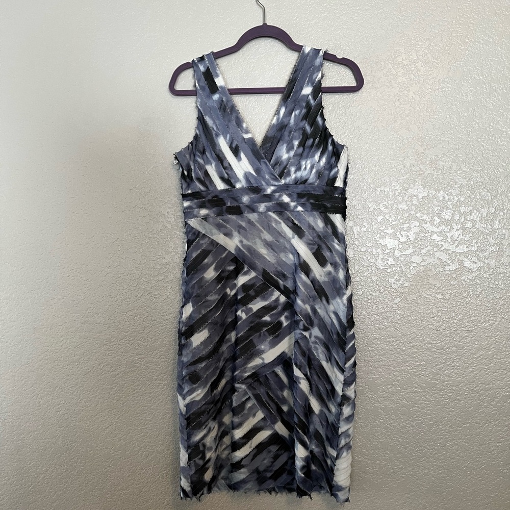 Ann Taylor Dress - V-Neck Line - Size 8